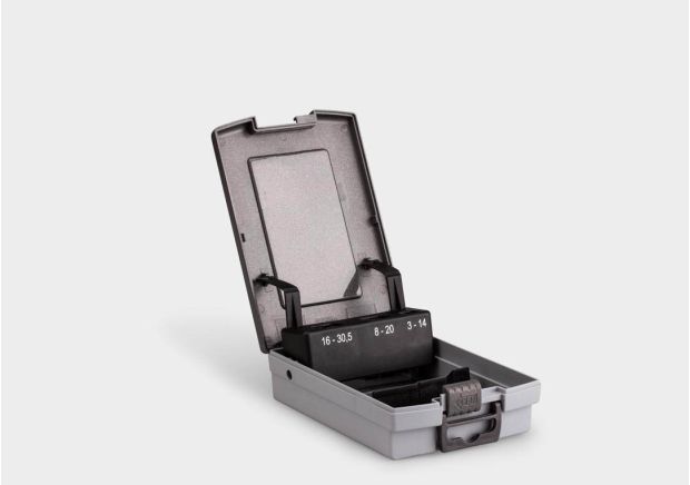 Image shows DB-RoseBox 2B 11/01